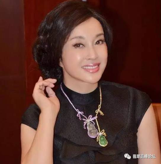 魅力四射